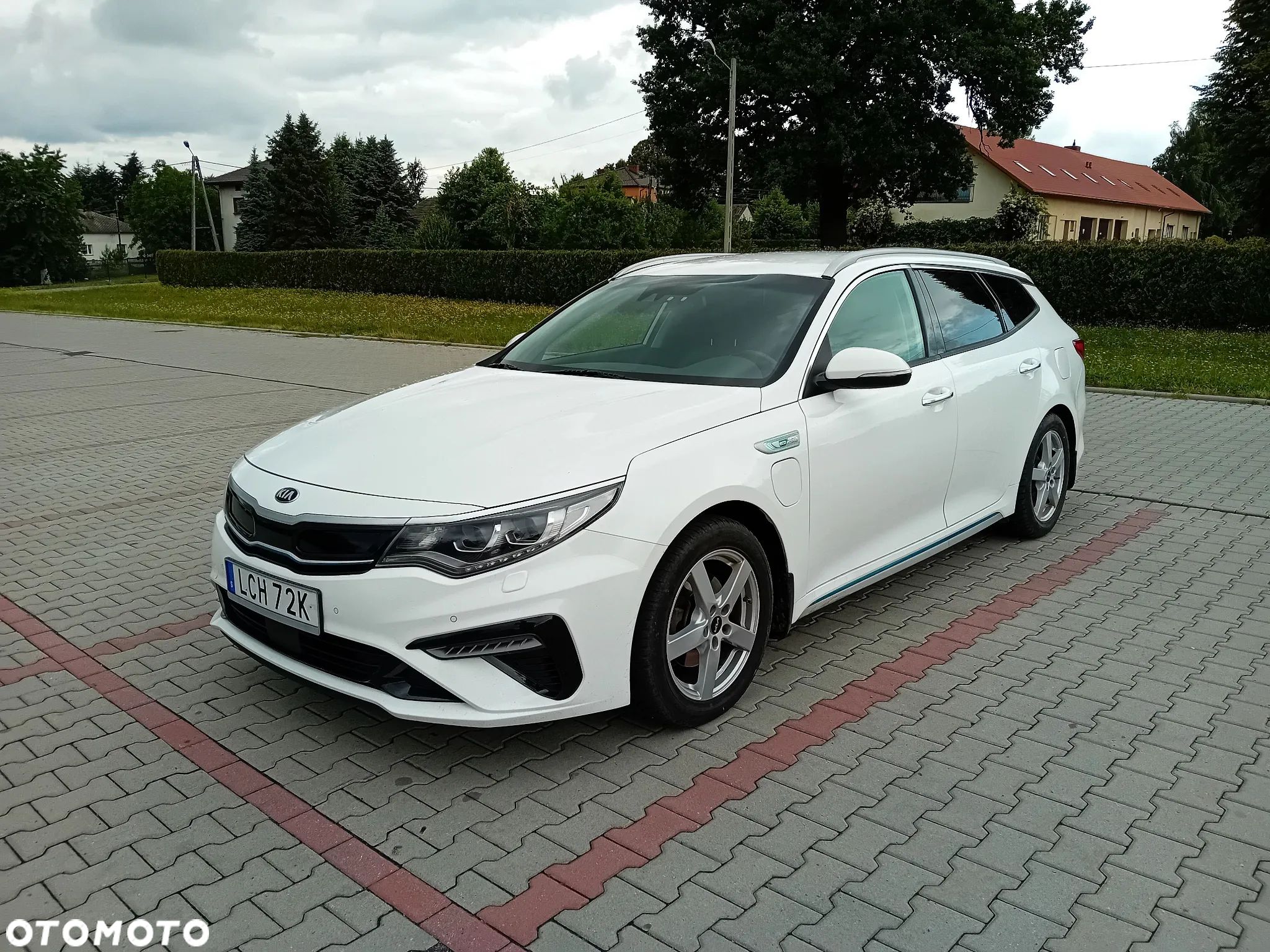 Kia Optima - 1