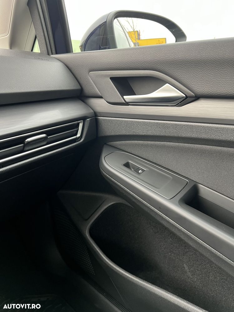 Volkswagen Golf 1.5 eTSI ACT DSG MHEV Style - 22