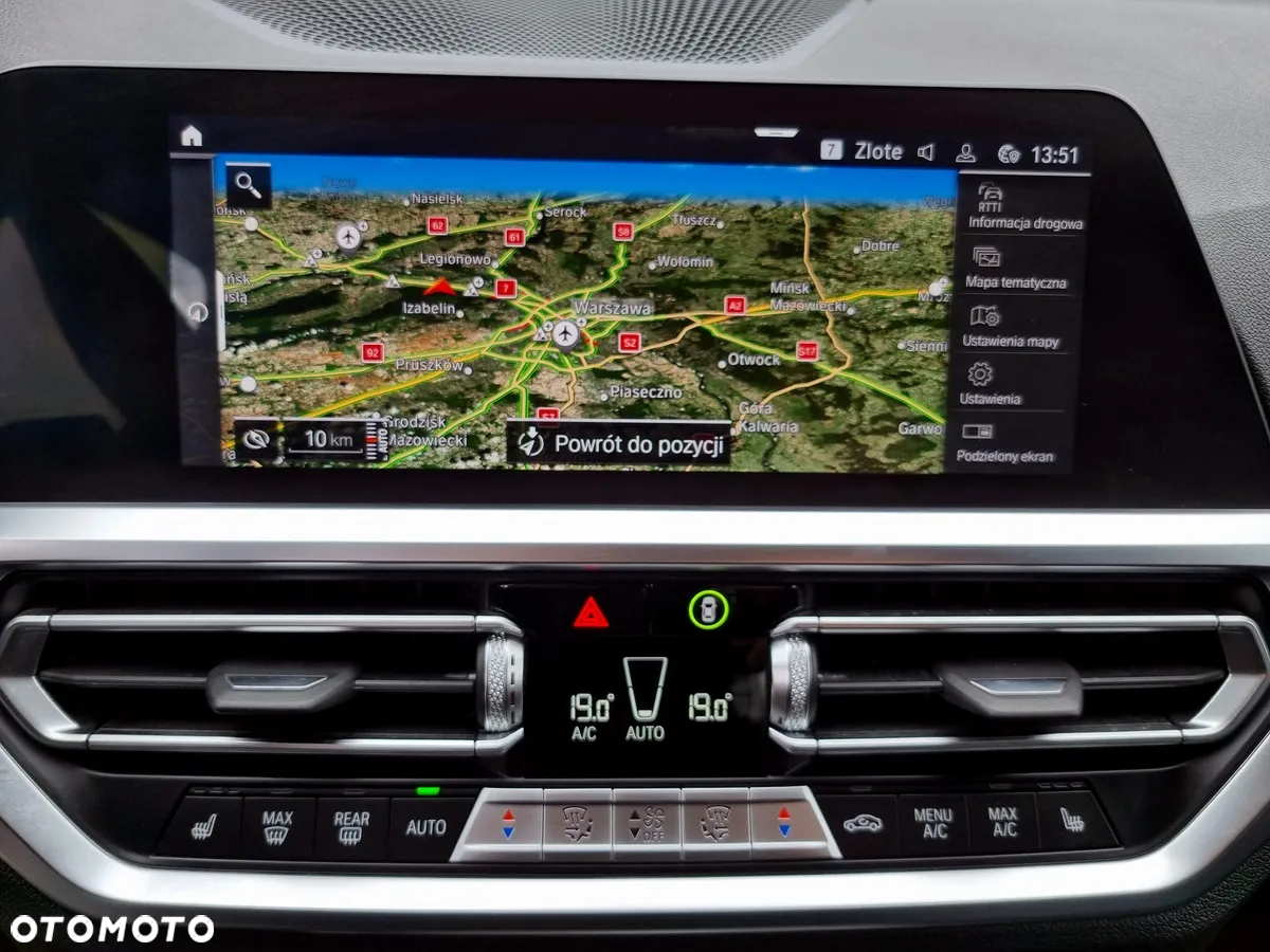 BMW Seria 3 320d xDrive Luxury Line sport - 24