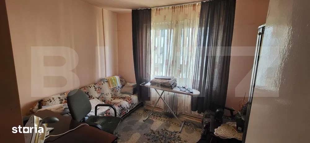 Apartament 3 camere, 72 mp, zona Reghin — fotografia 3