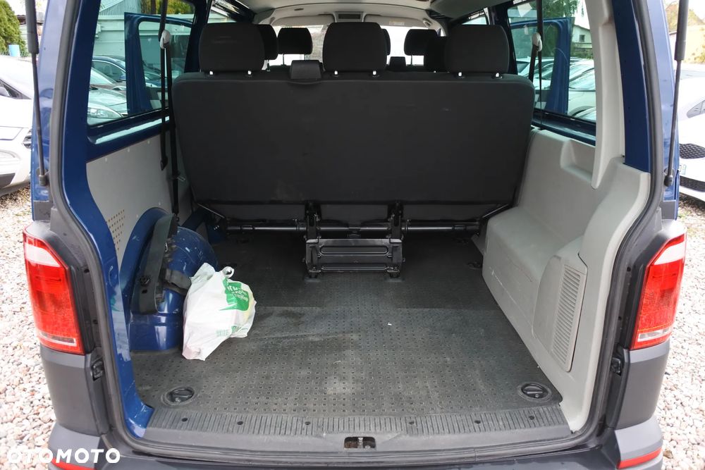 Volkswagen Transporter L2H1 Plus Trendline 4Motion - 11