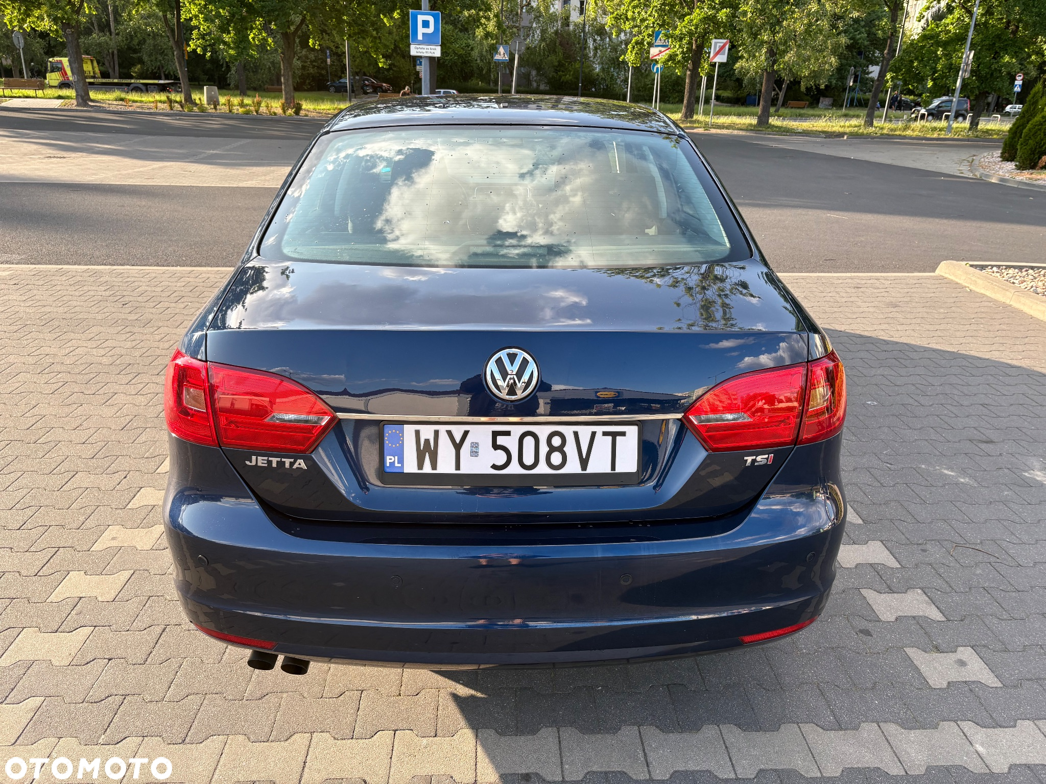 Volkswagen Jetta 1.8T SE - 4