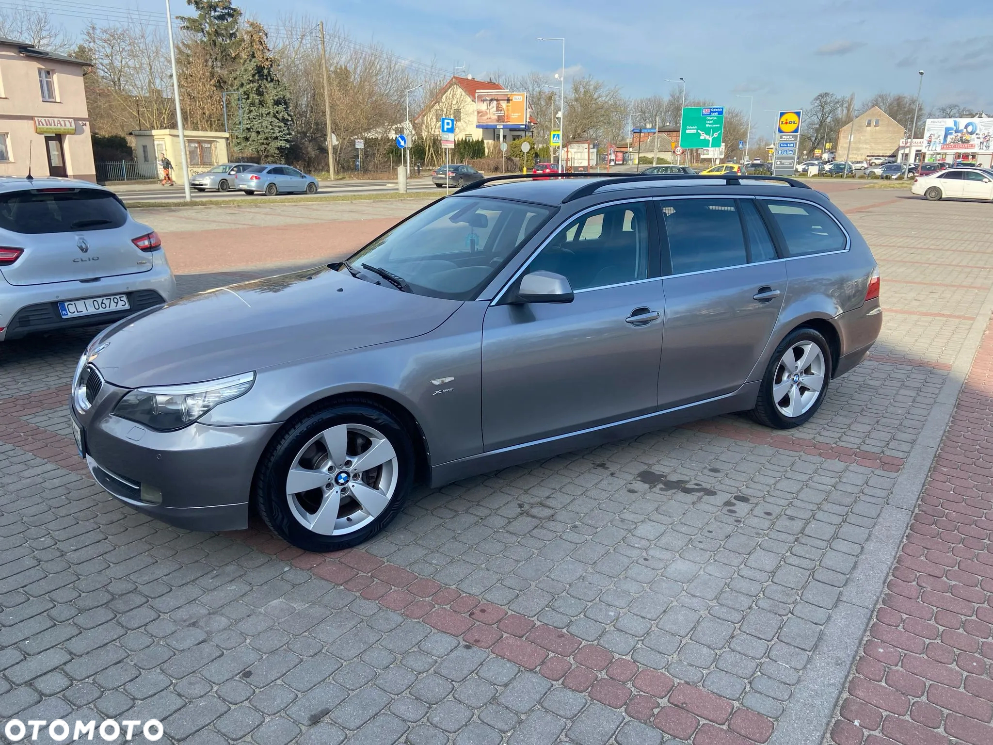 BMW Seria 5 525d xDrive Touring Edition Exclusive - 23