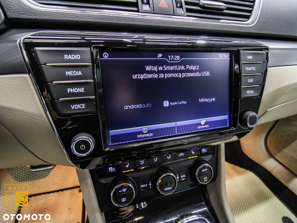 Skoda Superb 2.0 TDI Style DSG - 24