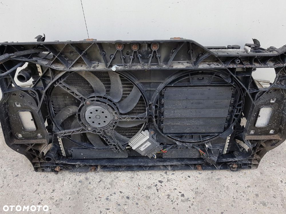 AUDI A4 B8 08r- 2.0 TDI PAS PRZEDNI CHŁODNICE - 3