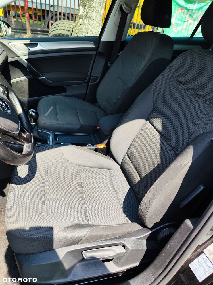 Volkswagen Golf VII 1.6 TDI BMT Comfortline - 13