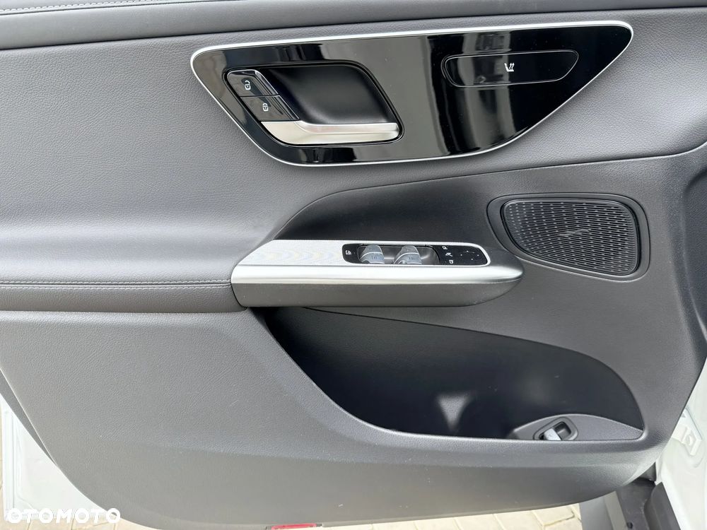 Mercedes-Benz GLC - 19