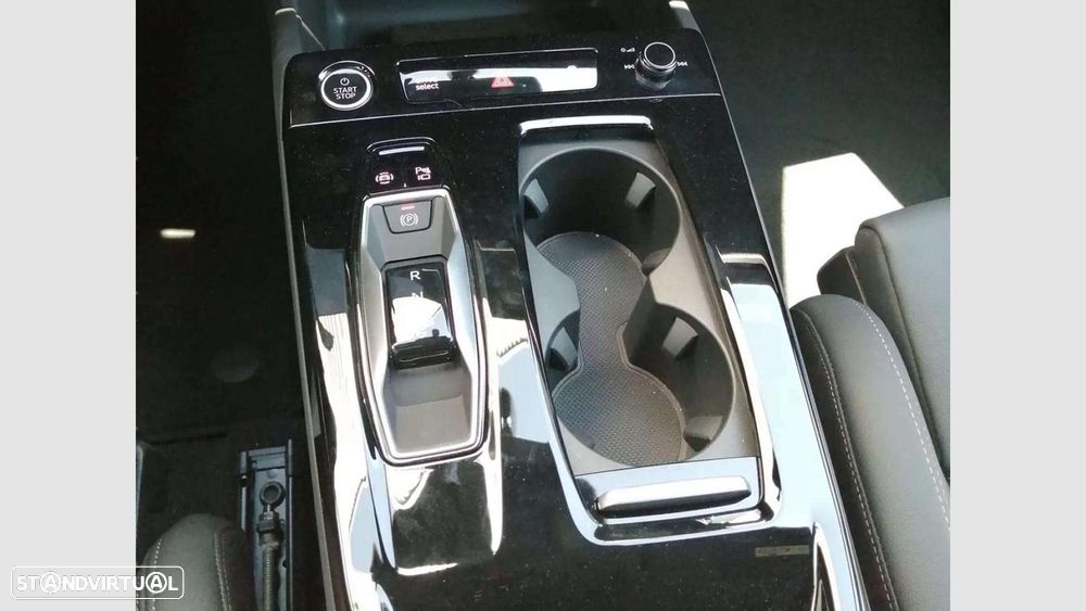 Audi Q6 e-tron 100 kWh Performance SE Business - 16