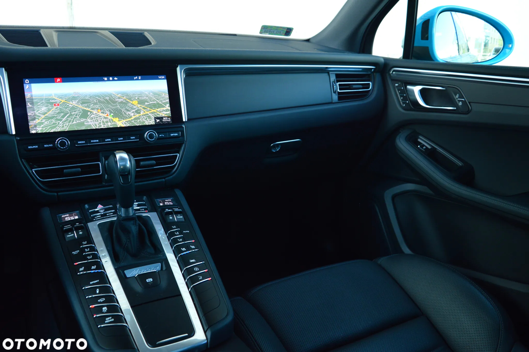 Porsche Macan Standard - 22
