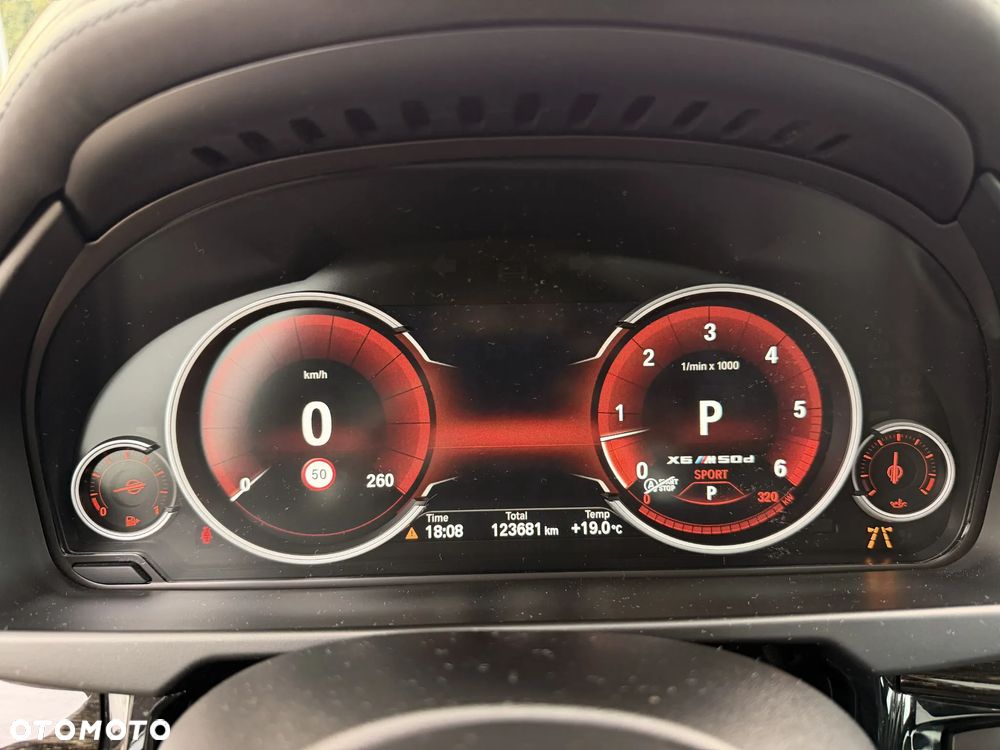 BMW X6 M50d - 31