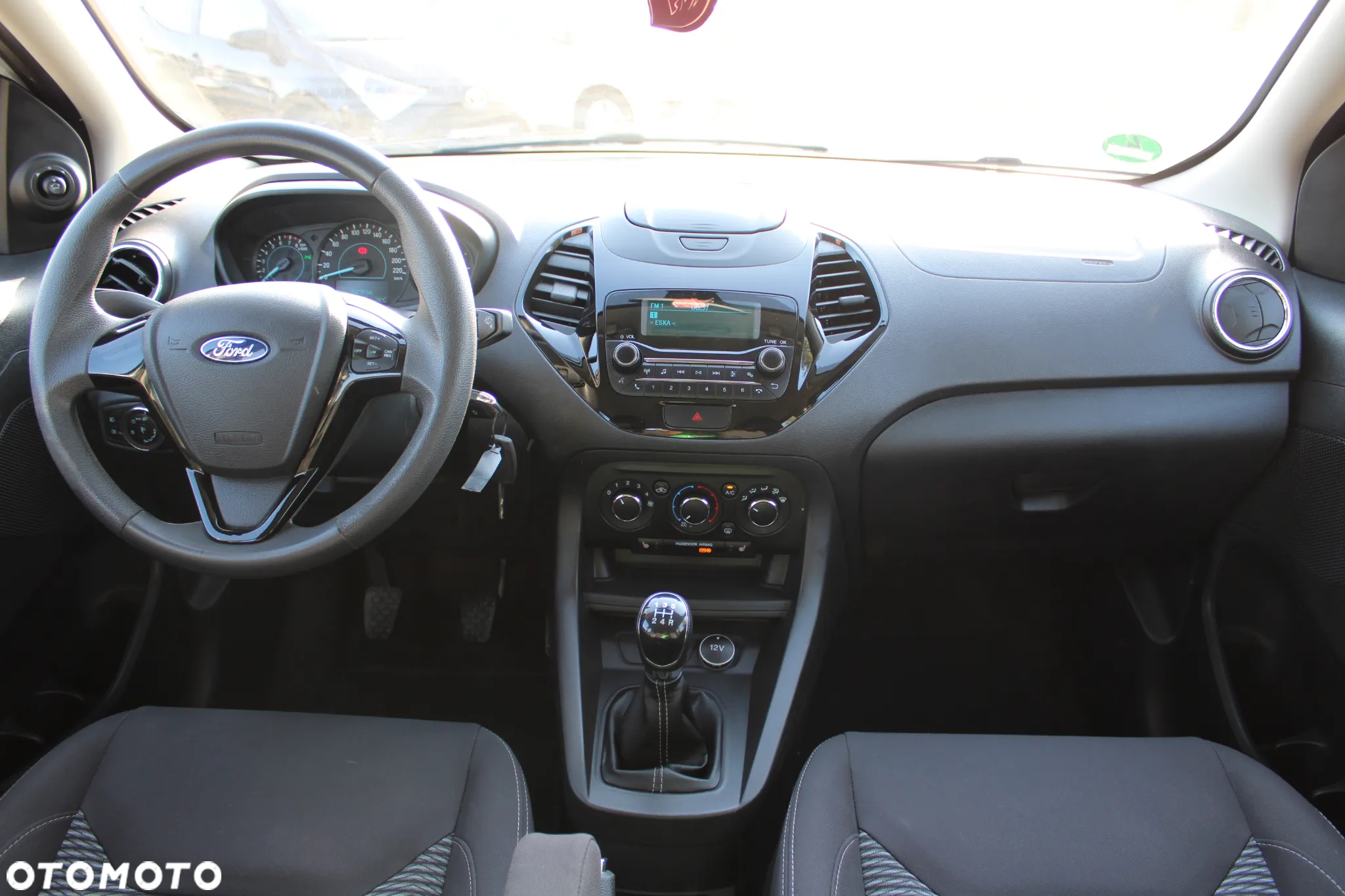 Ford Ka+ 1.2 S&S White - 7