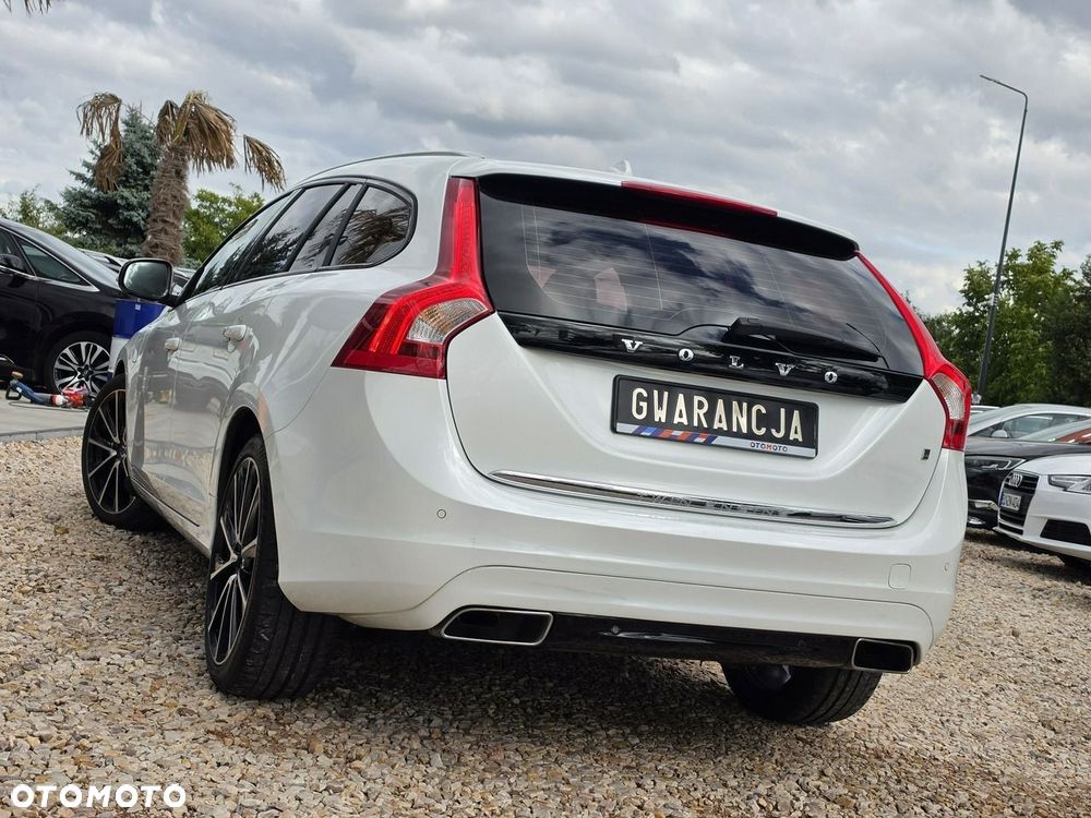 Volvo V60 2015