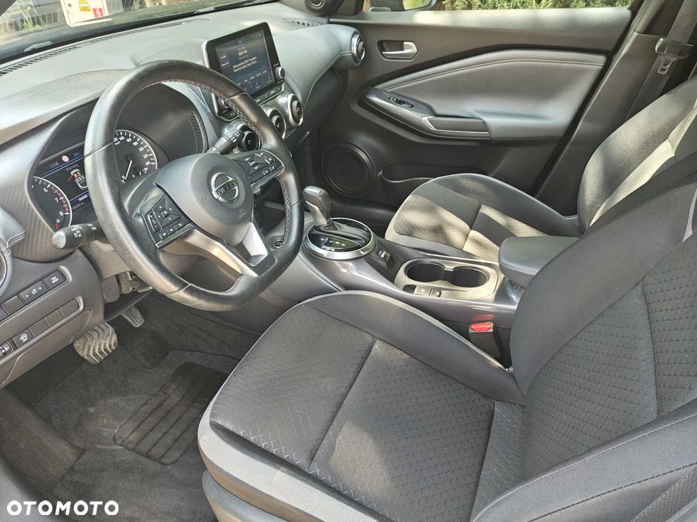 Nissan Juke 1.0 DIG-T N-Connecta DCT - 16