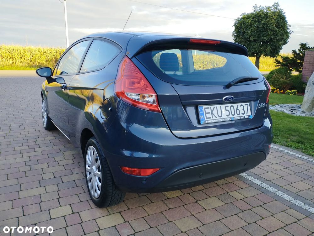 Ford Fiesta 2012 photo 4