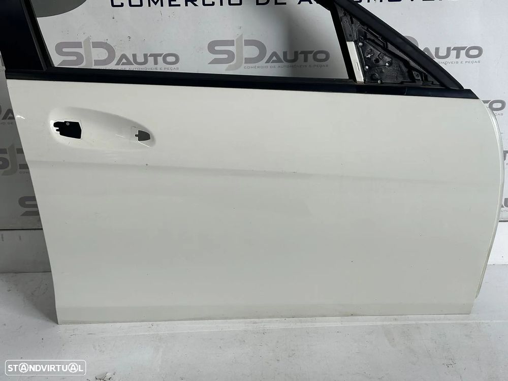 Porta Frente / Trás Direita / Esquerda - Mercedes C (W204) - 5