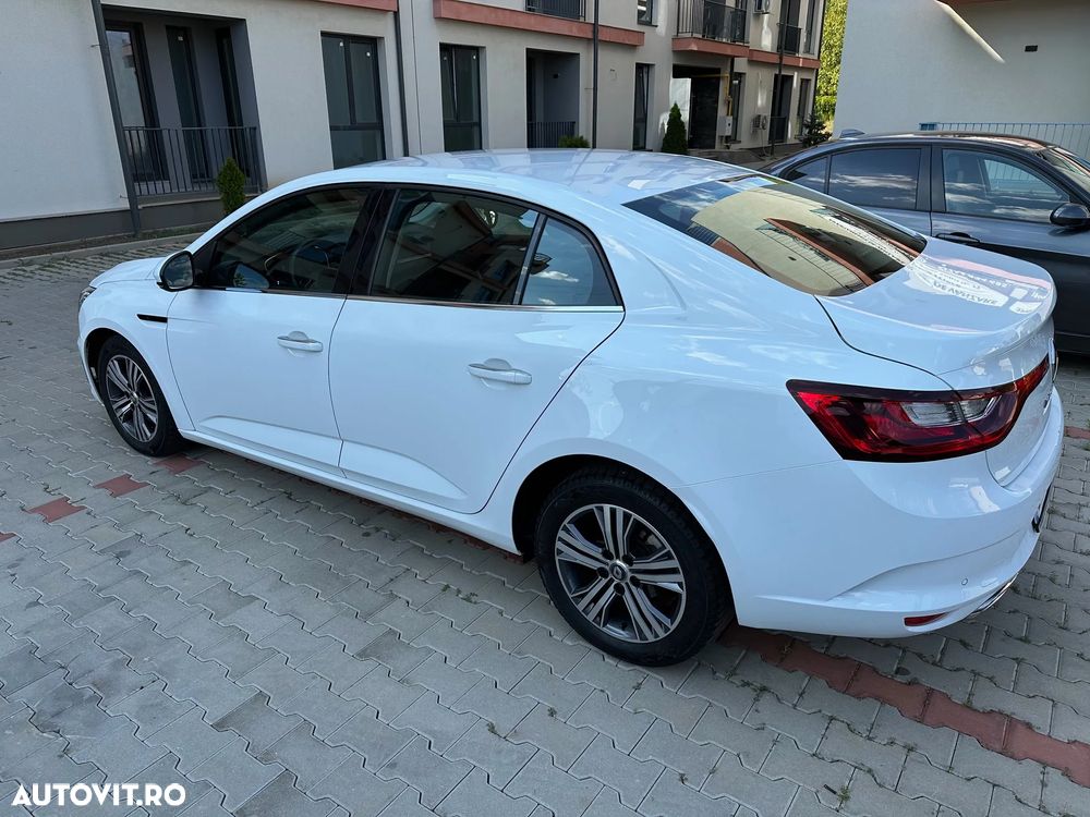 Renault Megane TCe GPF Zen - 7