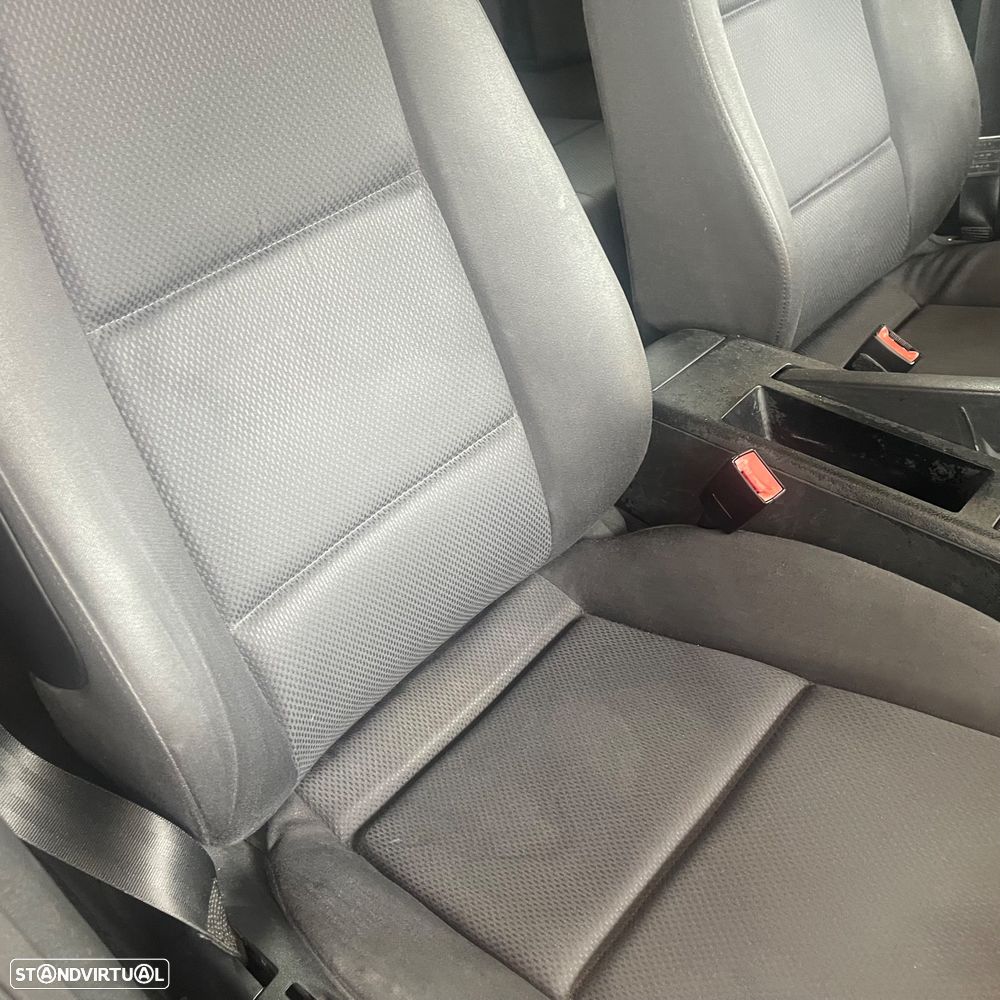 Audi A4 Avant 1.9 TDI - 22