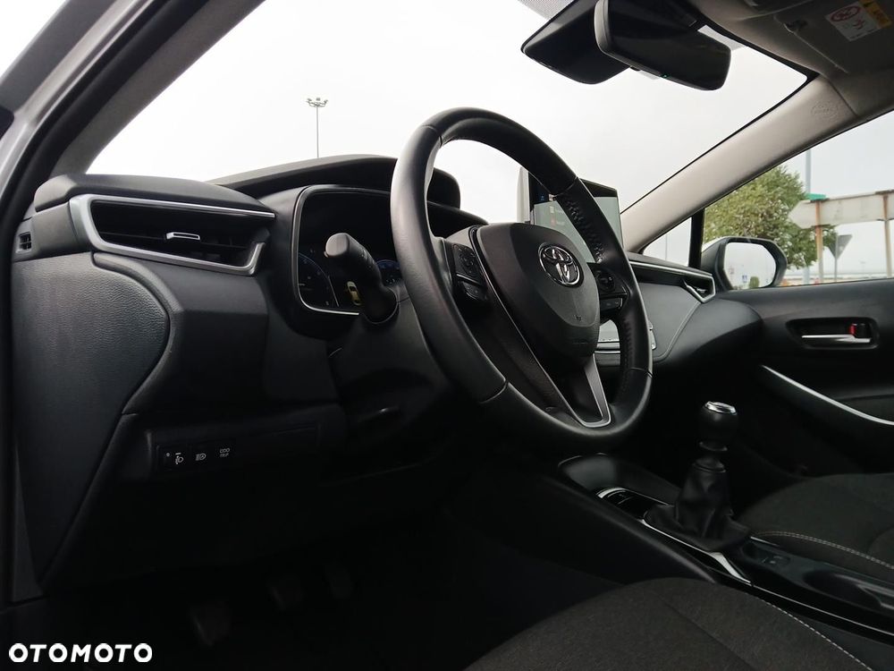 Toyota Corolla 1.5 Comfort - 15