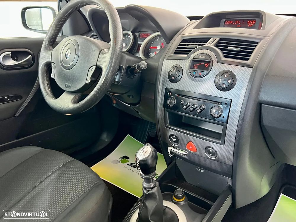Renault Mégane Break 1.5 dCi Privilège - 5