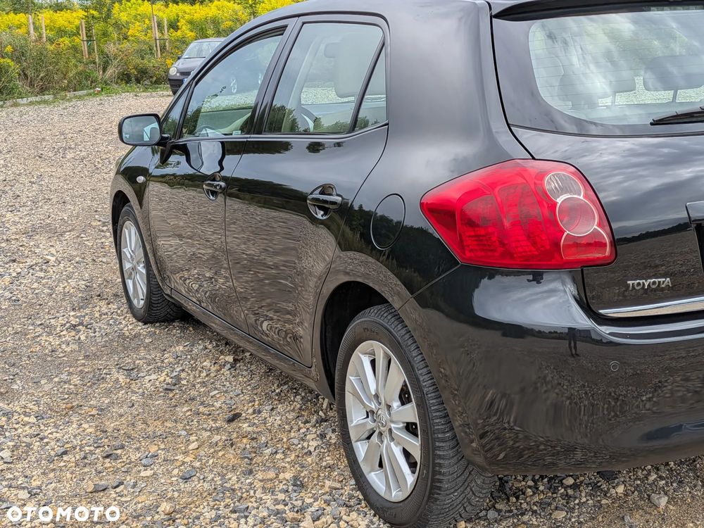 Toyota Auris 1.6 VVT-i Prestige - 13