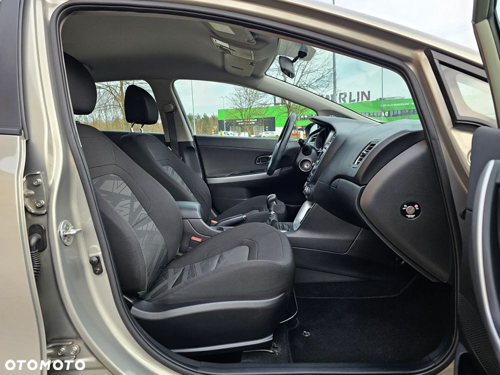 Kia Ceed 1.4 CVVT Edition 7 - 17