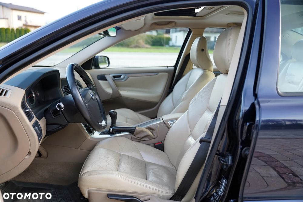 Volvo S60 2.4 Summum - 17