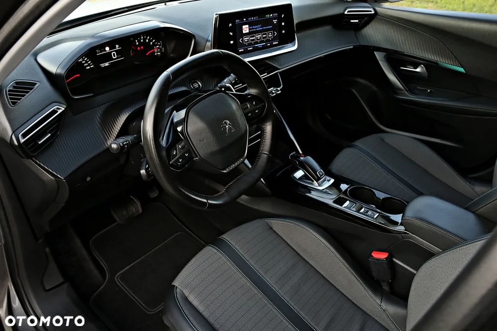Peugeot 2008 - 5