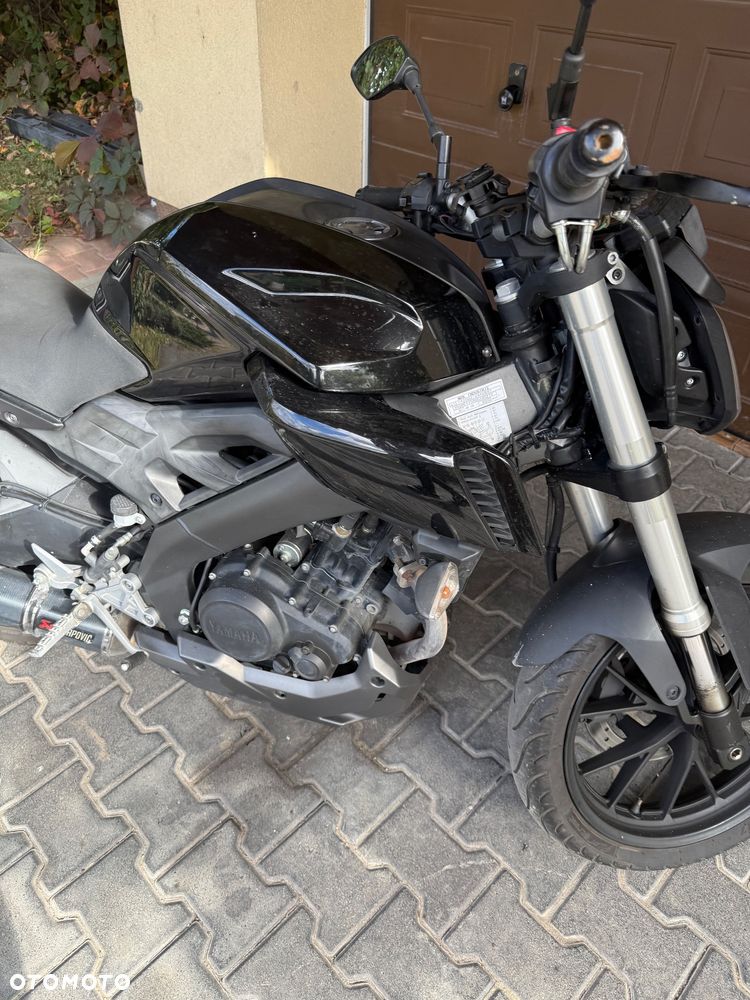 Yamaha MT - 22