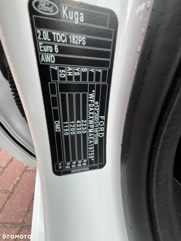 Ford Kuga 2.0 TDCi 4x4 Titanium - 17