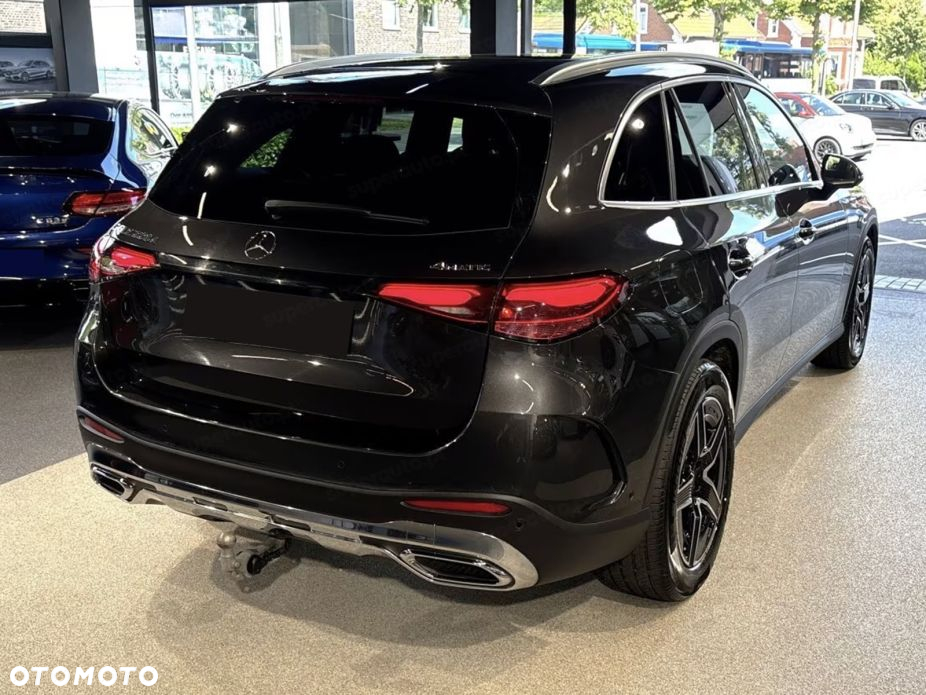 Mercedes-Benz GLC - 6