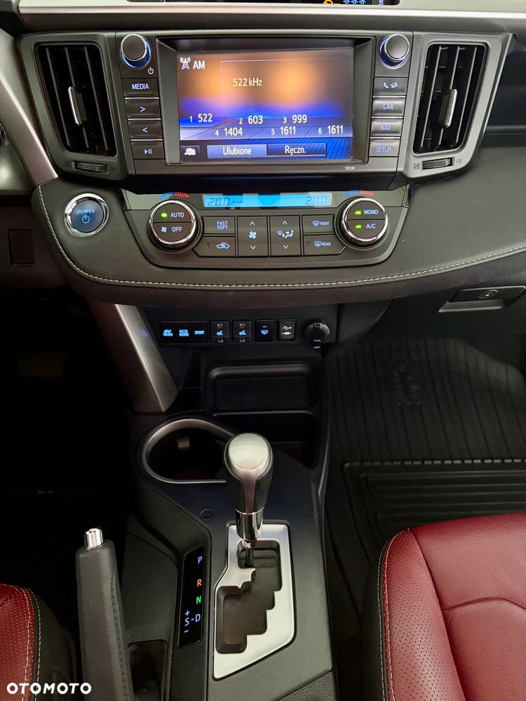 Toyota RAV4 - 16