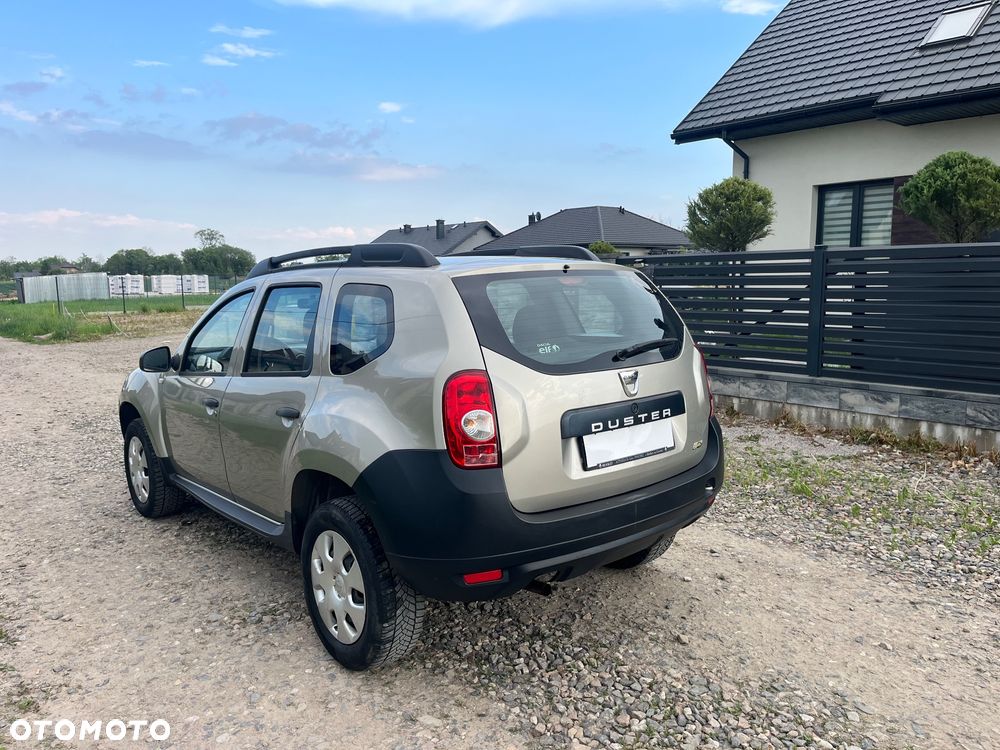 Dacia Duster 1.6 16V 105 4x2 Prestige - 4
