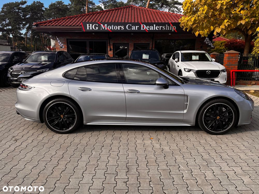 Porsche Panamera 4 - 17