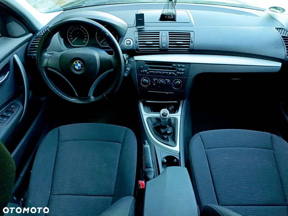 BMW Seria 1 - 10
