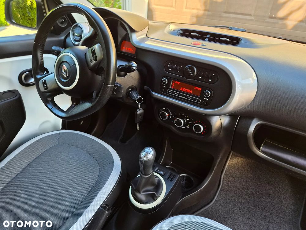 Renault Twingo SCe 70 Start&Stop LIMITED - 17