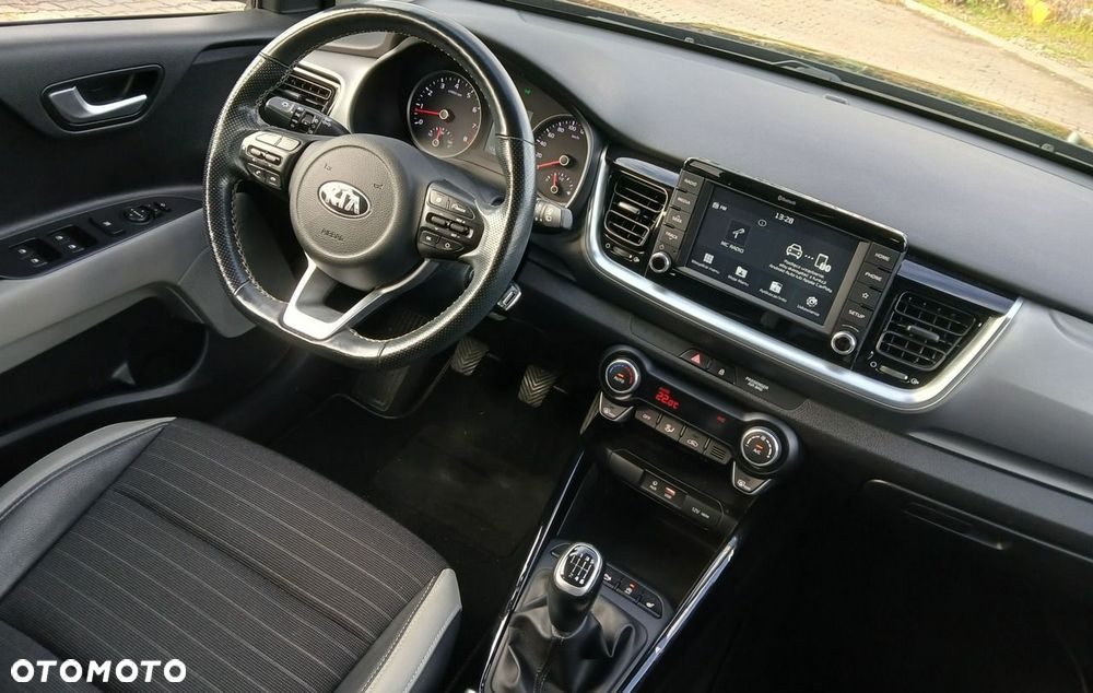 Kia Stonic 1.4 L - 17