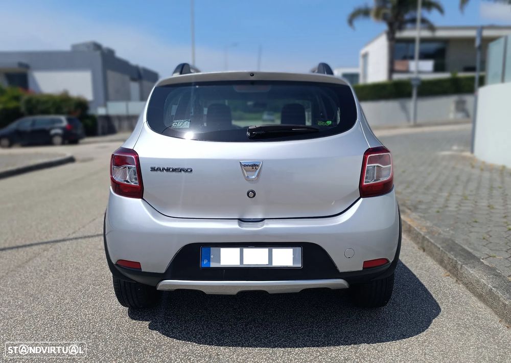 Dacia Sandero 0.9 TCe Stepway - 10