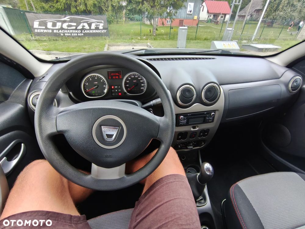 Dacia Duster 1.6 16V 4x2 Destination - 28