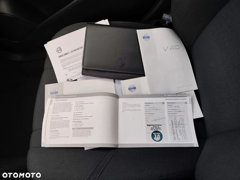 Volvo V40 D2 - 24