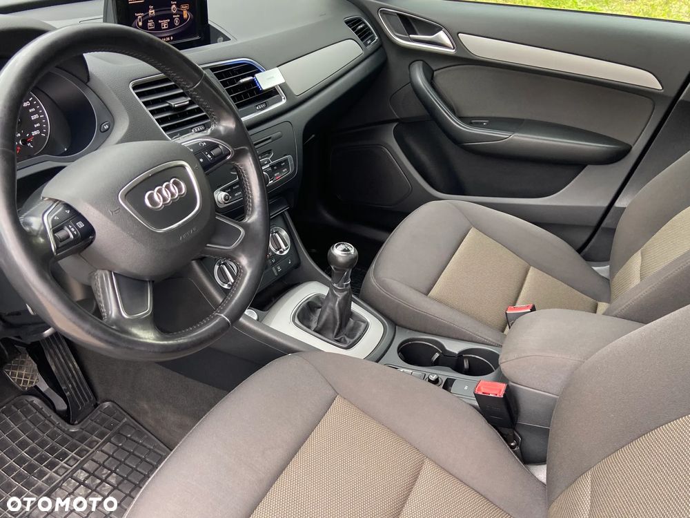 Audi Q3 - 32