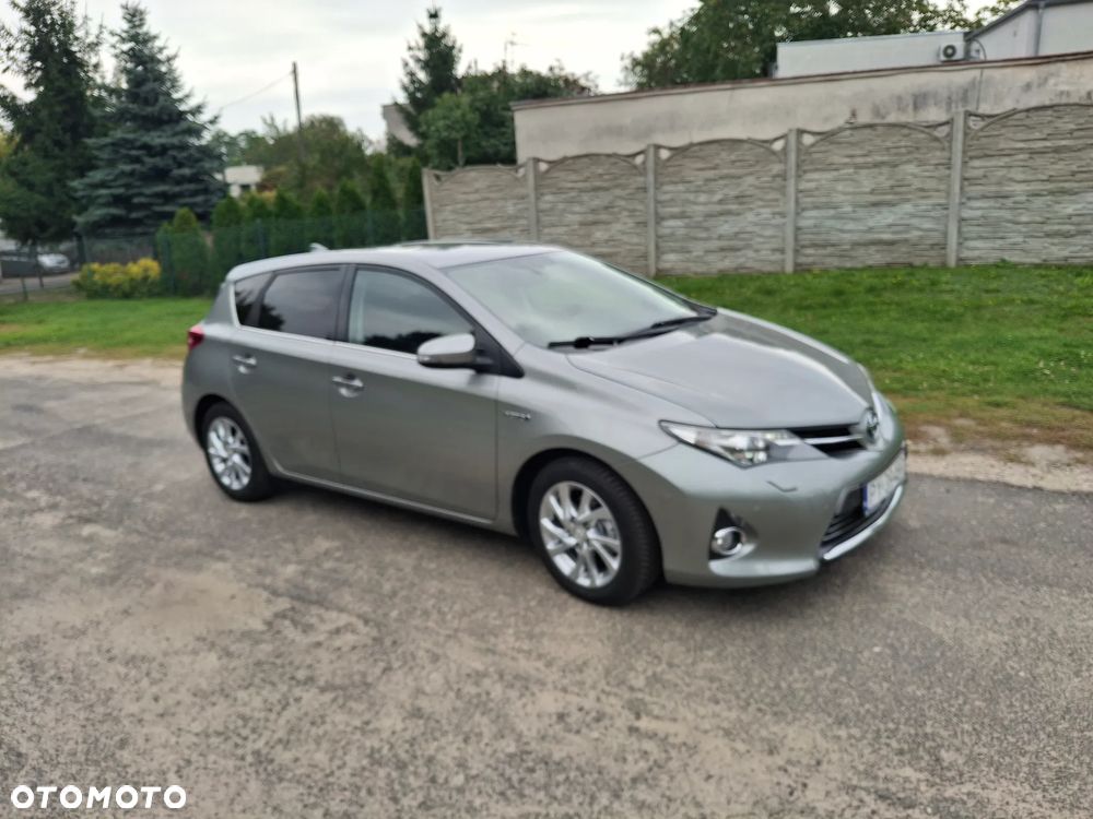 Toyota Auris Hybrid 135 Prestige - 1
