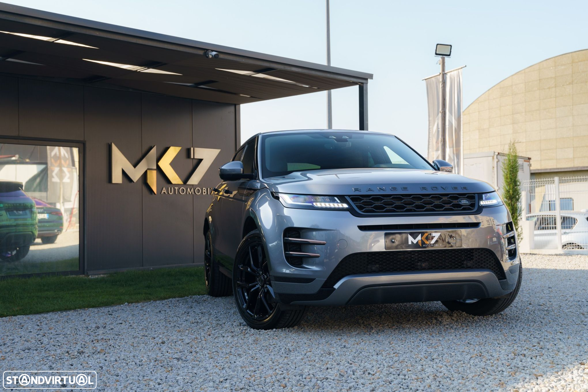 Land Rover Range Rover Evoque 2.0 D150 R-Dynamic - 4