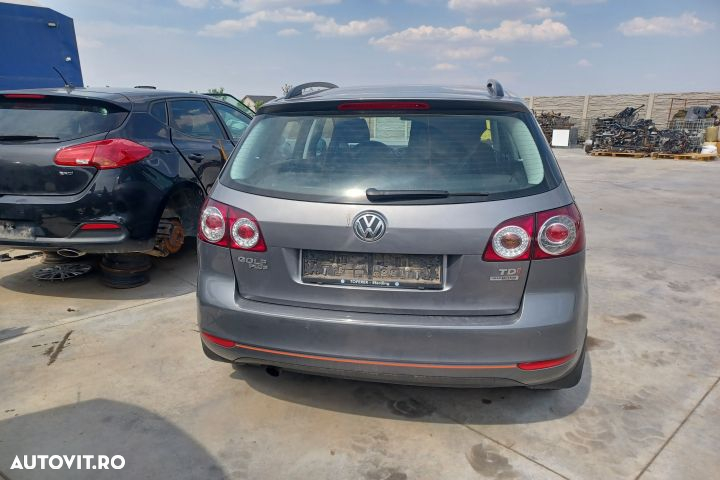 MOTOR CU ACCESORII TIP MOTOR CAYC 124000KM TIP MOTOR CAYC 124000KM Vo - 9