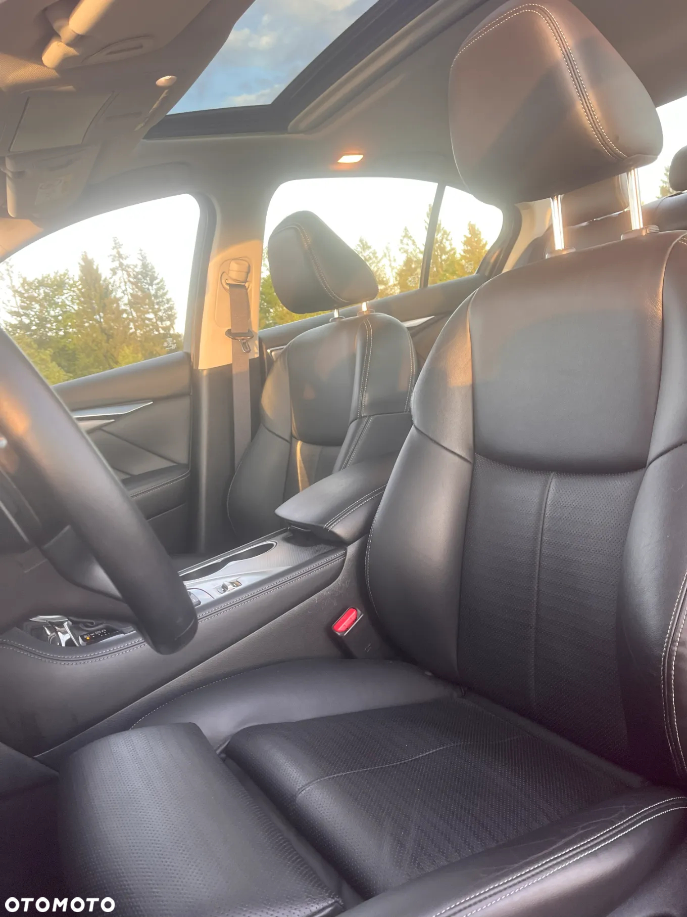 Infiniti Q50 Q50S Hybrid AWD Sport Tech - 12