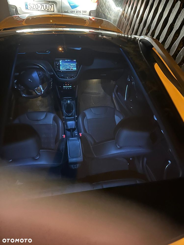 Peugeot 2008 - 12