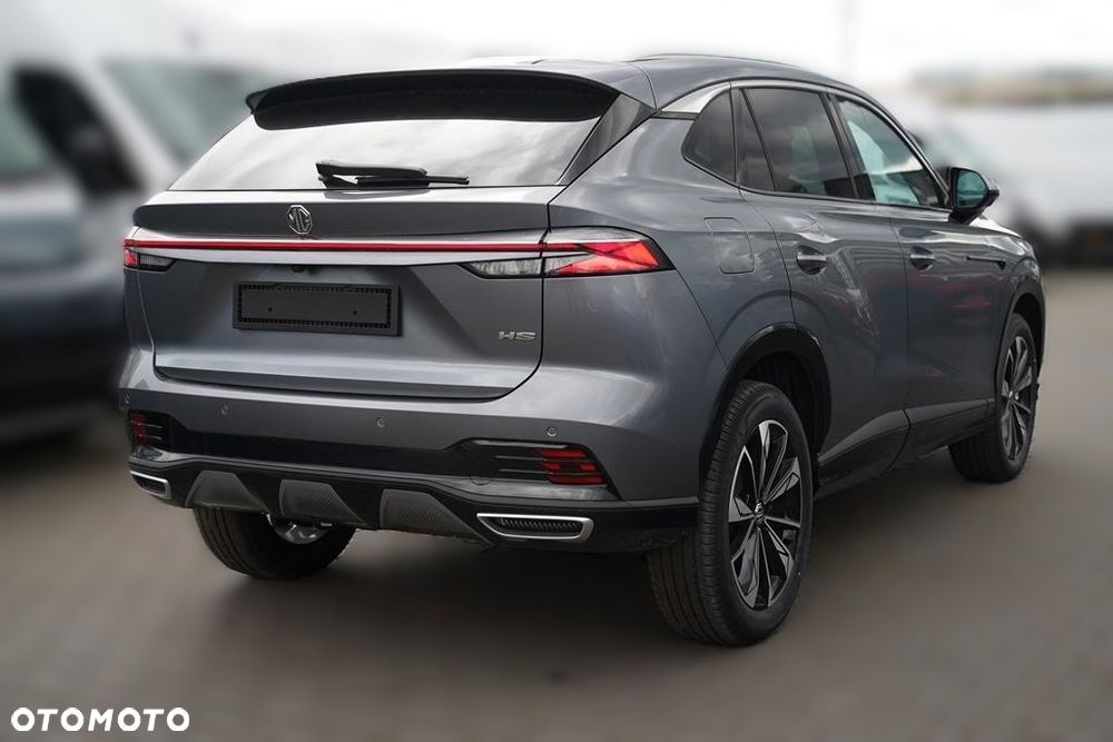 MG HS 1.5 T-GDI Excite DCT - 4