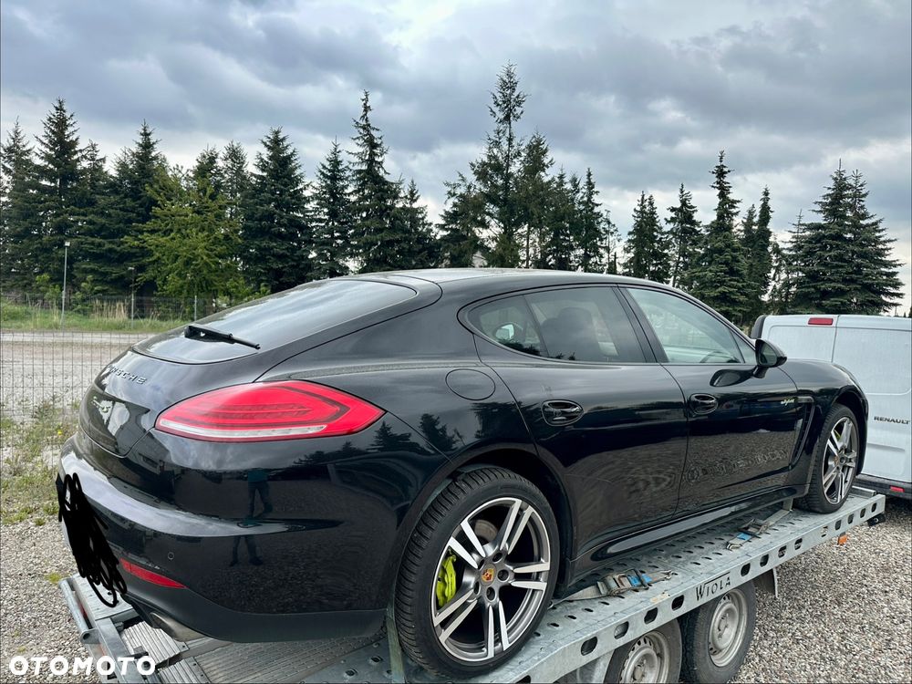 Porsche Panamera - 6