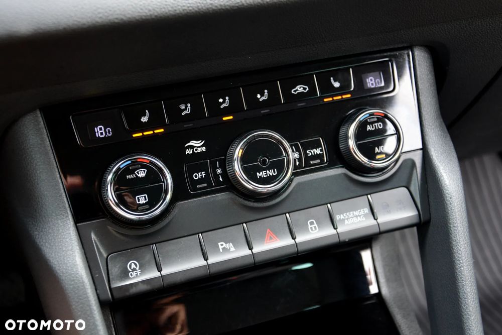 Skoda Karoq 2.0 TDI SCR 4x4 Ambition DSG - 34