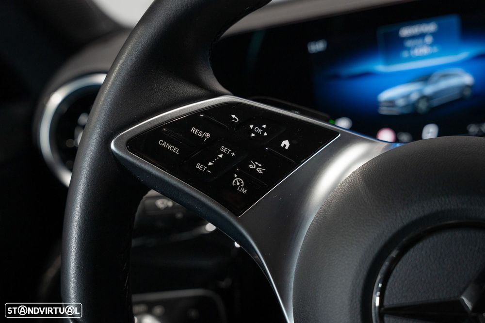 Mercedes-Benz CLA 250 e Shooting Brake Progressive - 30