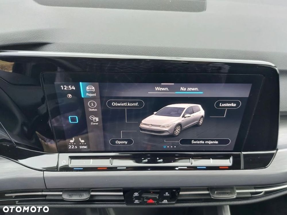 Volkswagen Golf - 10